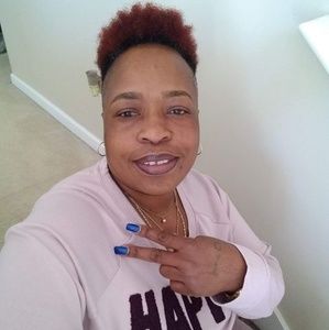 Meet your Posher, Earlene